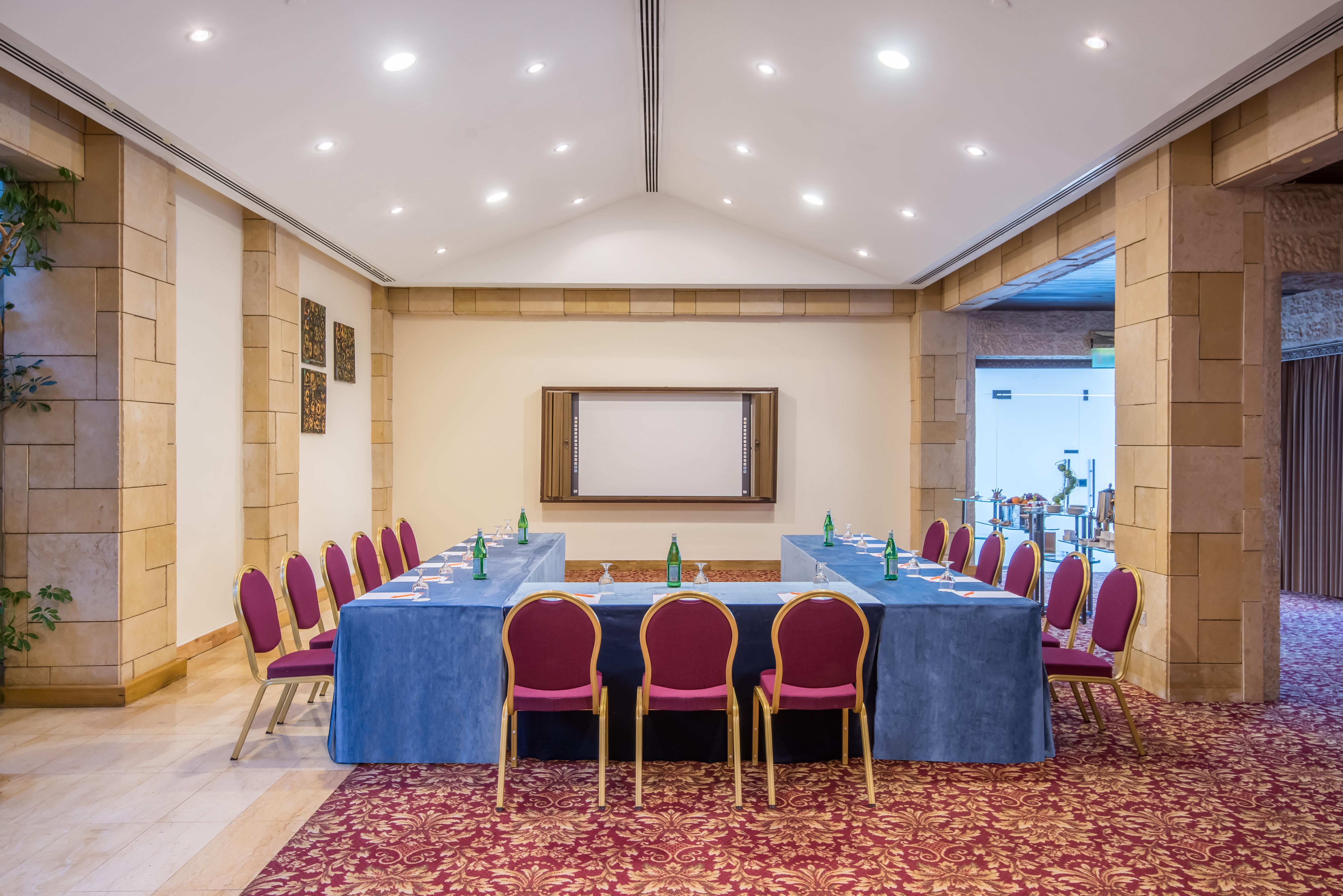 Crowne Plaza Amman By Ihg Hotel Eksteriør billede Meeting room