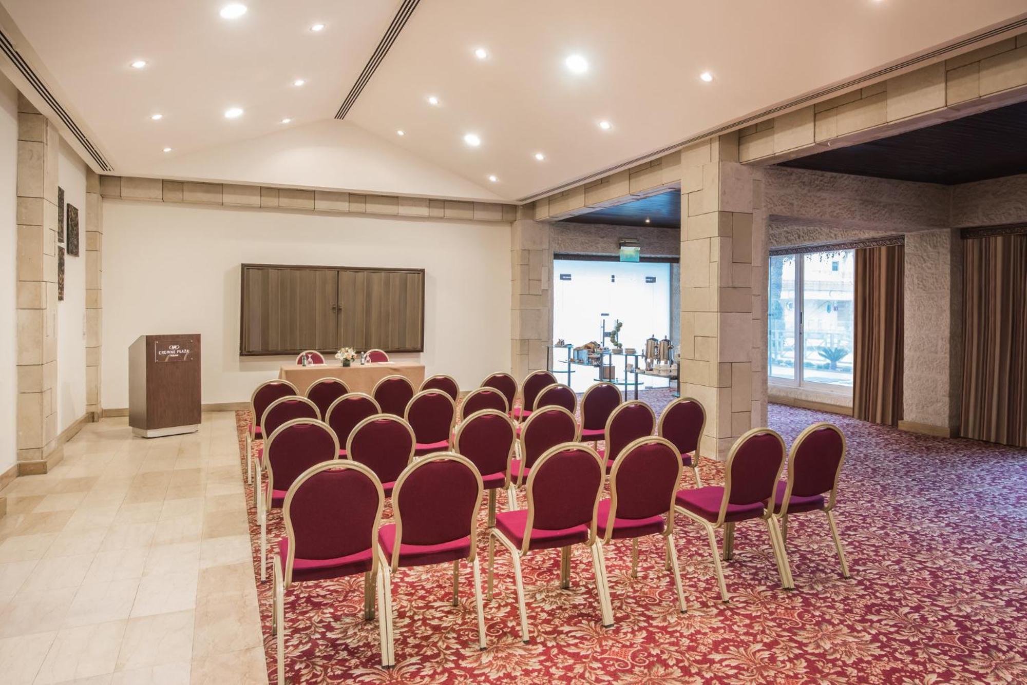 Crowne Plaza Amman By Ihg Hotel Eksteriør billede Meeting room