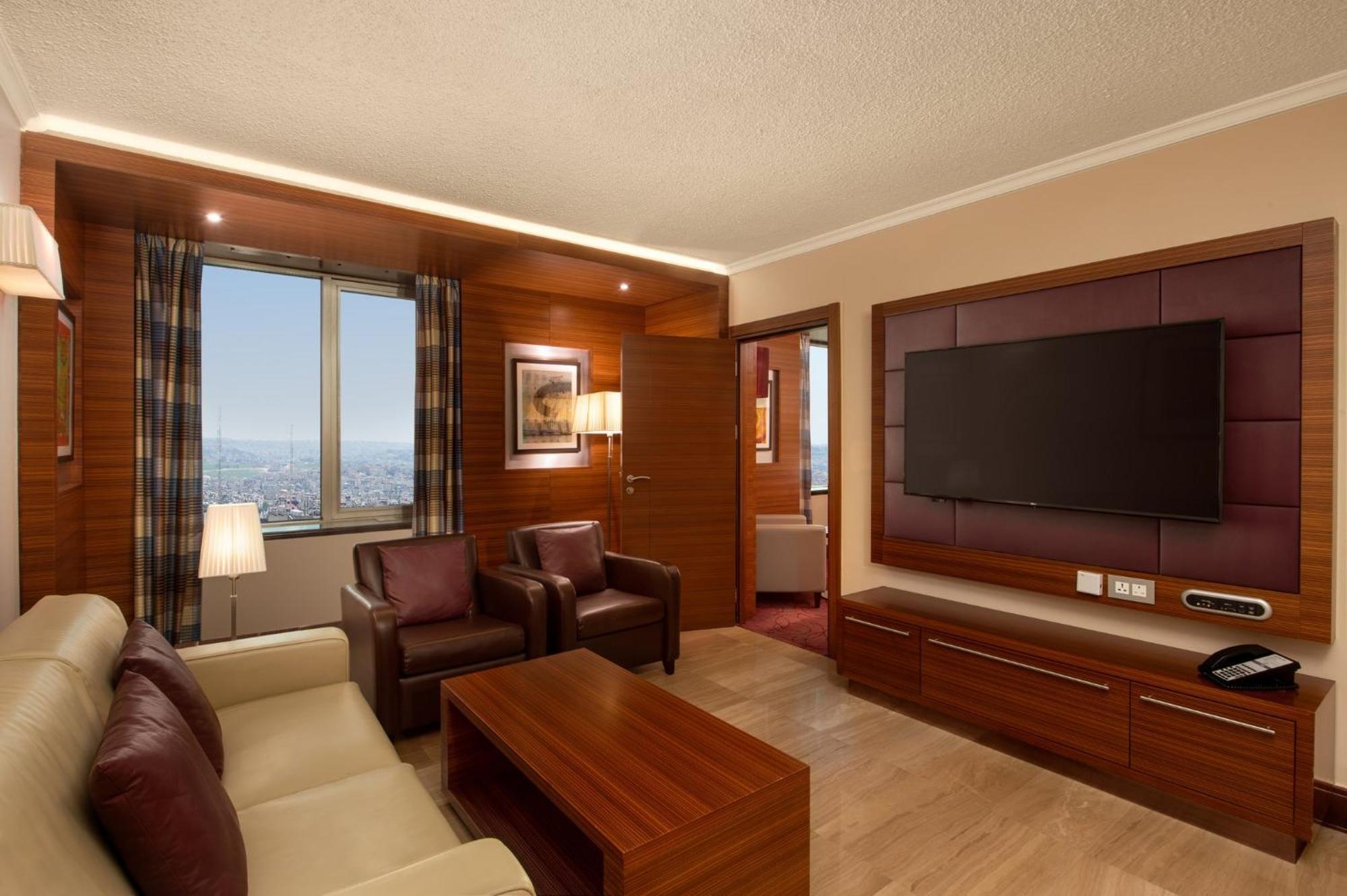 Crowne Plaza Amman By Ihg Hotel Eksteriør billede